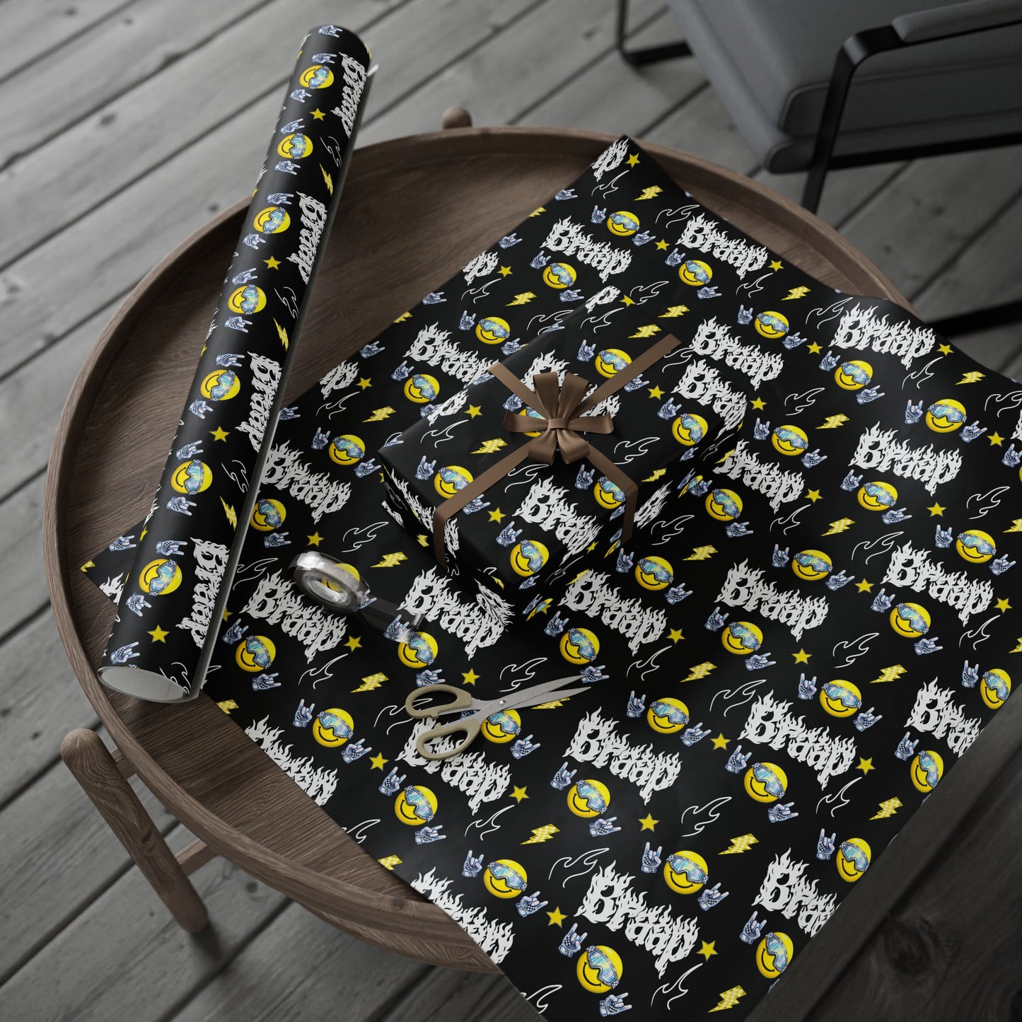 Smiley Braap Gift Wrap