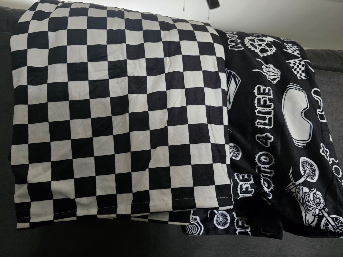 Finish Minky Blanket *PRE-ORDER* Ship mid Oct.