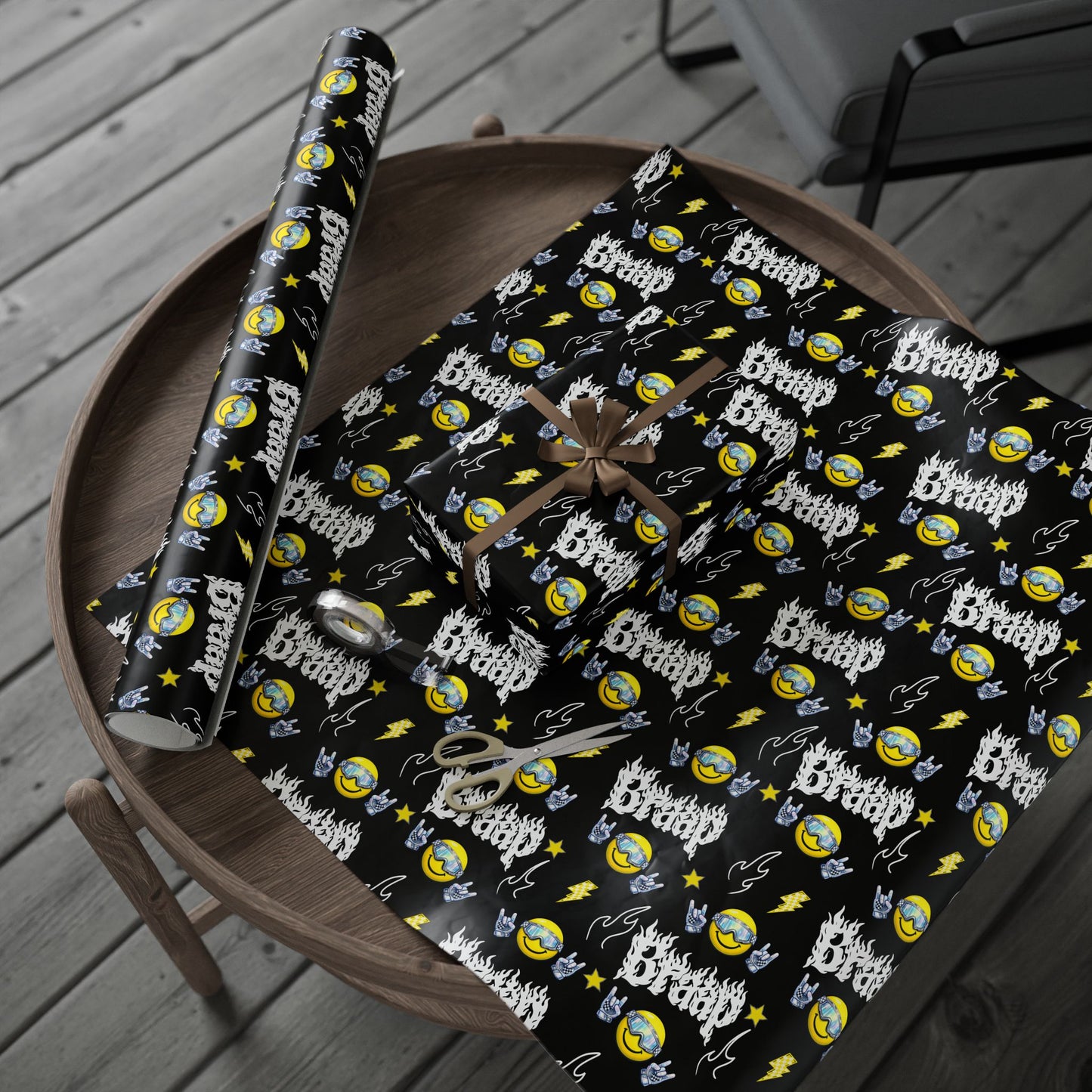 Smiley Braap Gift Wrap
