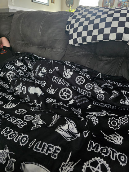 Moto 4 Life Minky Blanket *PRE-ORDER* Ship mid Oct.